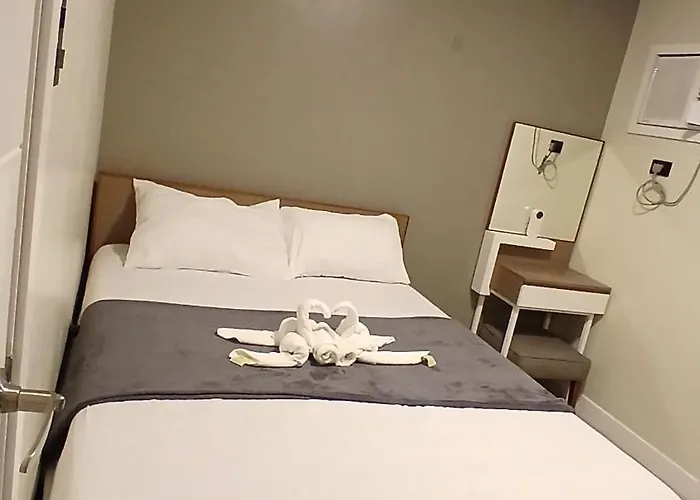 Cebu City Condominium アパートホテル
